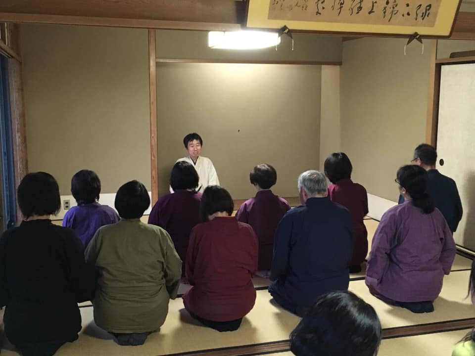 講座中の山本清次先生